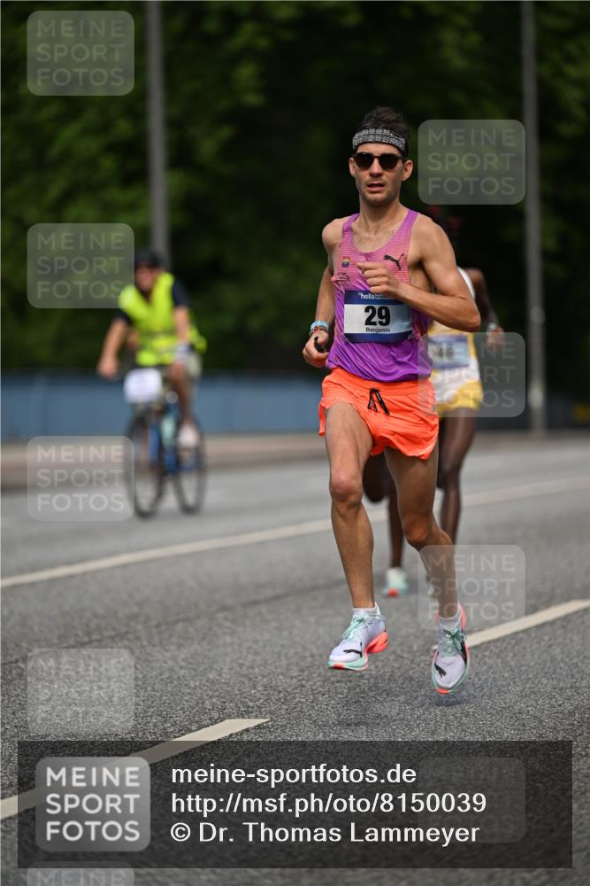 29.06.2025 - hella hamburg halbmarathon Dr. Thomas Lammeyer http://msf.ph/oto/8150039 29.06.2025 09:37:45 Kennedybrücke 43, 46, 48 meine-sportfotos.de