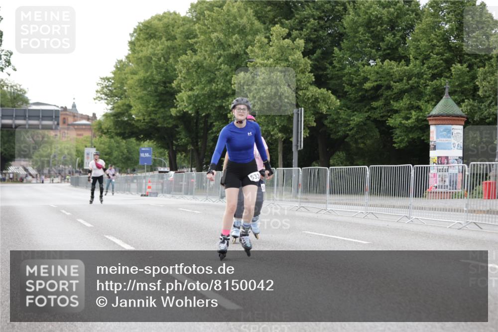 29.06.2025 - hella hamburg halbmarathon Jannik Wohlers http://msf.ph/oto/8150042 29.06.2025 09:15:07 Lombardsbrücke  meine-sportfotos.de