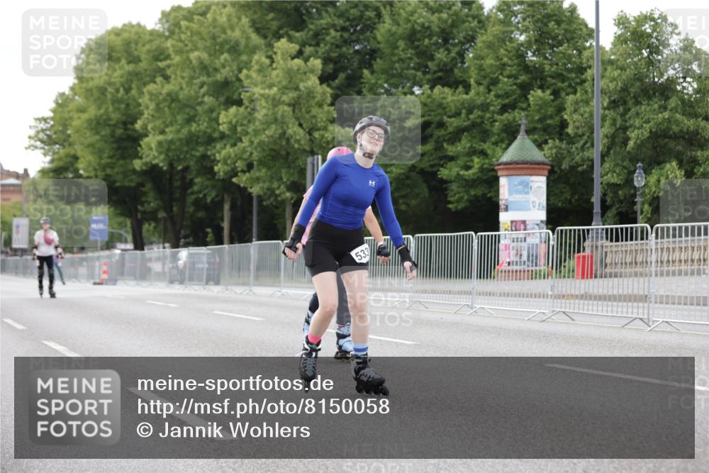29.06.2025 - hella hamburg halbmarathon Jannik Wohlers http://msf.ph/oto/8150058 29.06.2025 09:15:08 Lombardsbrücke  meine-sportfotos.de