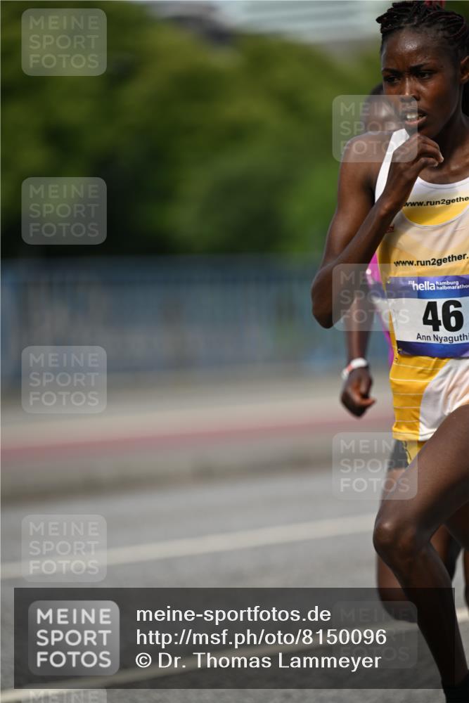 29.06.2025 - hella hamburg halbmarathon Dr. Thomas Lammeyer http://msf.ph/oto/8150096 29.06.2025 09:37:48 Kennedybrücke 43, 46, 48 meine-sportfotos.de