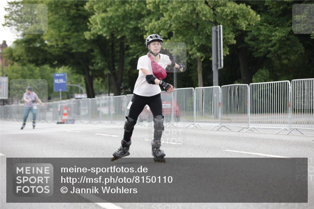 29.06.2025 - hella hamburg halbmarathon Jannik Wohlers http://msf.ph/oto/8150110 29.06.2025 09:15:12 Lombardsbrücke  meine-sportfotos.de
