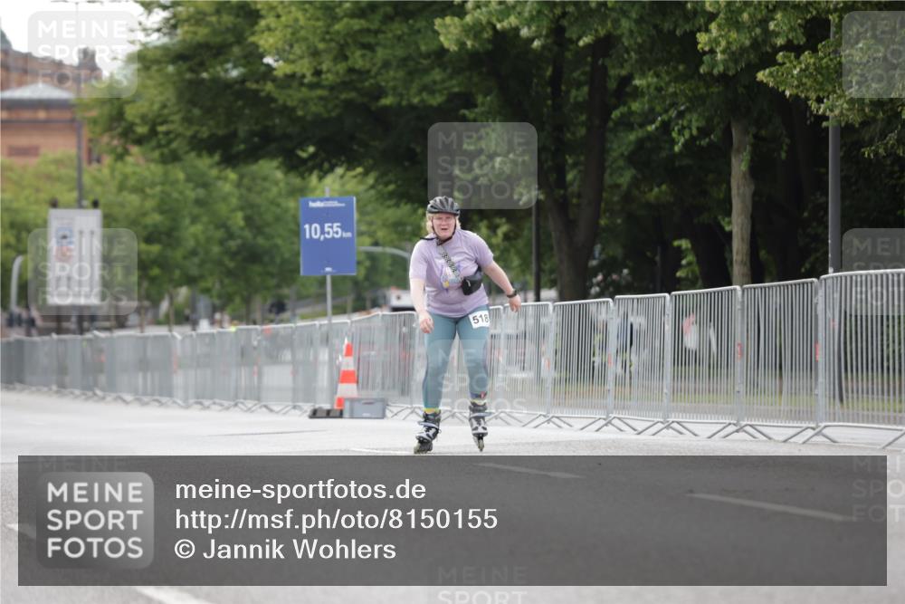 29.06.2025 - hella hamburg halbmarathon Jannik Wohlers http://msf.ph/oto/8150155 29.06.2025 09:15:16 Lombardsbrücke  meine-sportfotos.de