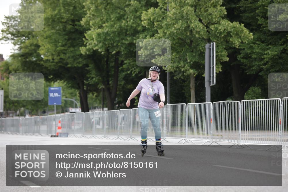 29.06.2025 - hella hamburg halbmarathon Jannik Wohlers http://msf.ph/oto/8150161 29.06.2025 09:15:19 Lombardsbrücke  meine-sportfotos.de