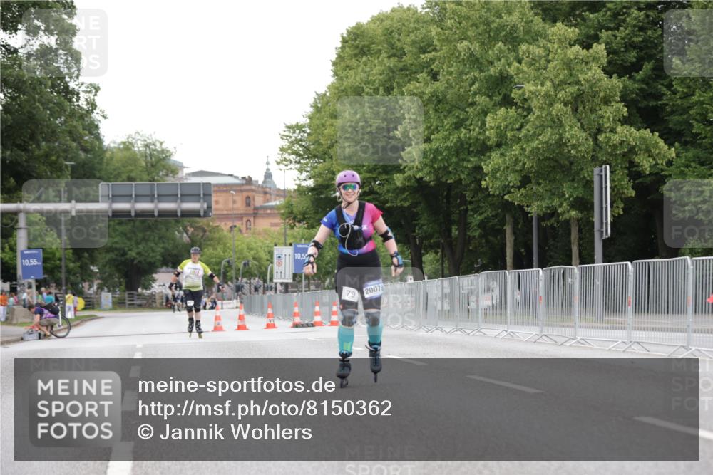 29.06.2025 - hella hamburg halbmarathon Jannik Wohlers http://msf.ph/oto/8150362 29.06.2025 09:17:30 Lombardsbrücke  meine-sportfotos.de