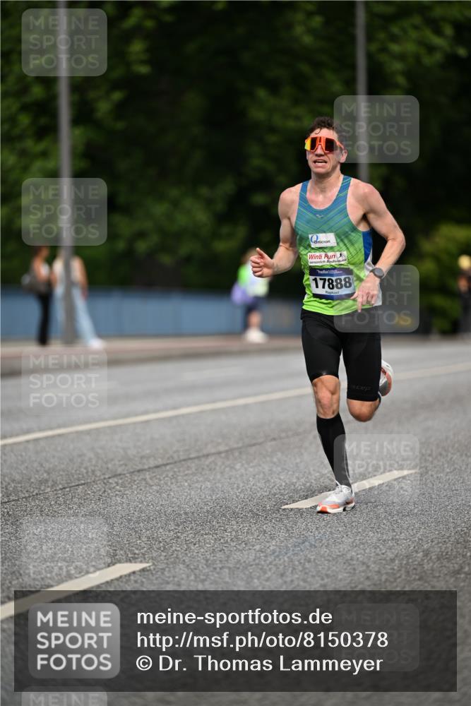29.06.2025 - hella hamburg halbmarathon Dr. Thomas Lammeyer http://msf.ph/oto/8150378 29.06.2025 09:38:23 Kennedybrücke 28, 36, 39, 47 meine-sportfotos.de