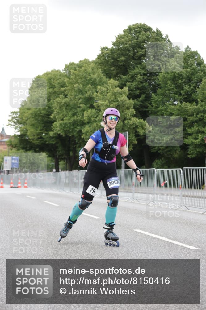 29.06.2025 - hella hamburg halbmarathon Jannik Wohlers http://msf.ph/oto/8150416 29.06.2025 09:17:32 Lombardsbrücke  meine-sportfotos.de