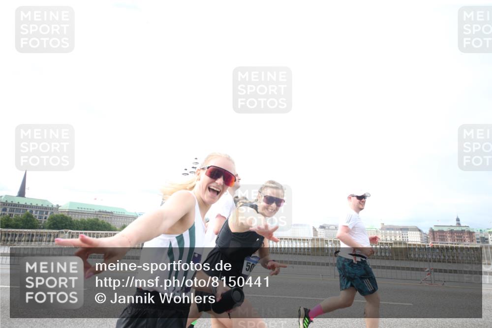 29.06.2025 - hella hamburg halbmarathon Jannik Wohlers http://msf.ph/oto/8150441 29.06.2025 10:23:46 Lombardsbrücke 1005, 1009, 1389, 1444, 3013, 3185, 3285, 3579, 4597, 4684, 4719, 4993, 5039, 5258, 5260, 5954, 6524, 6526, 7013, 7426, 7528, 7920, 8141, 8167, 8187, 8297, 8717, 9063, 11306, 11347, 11415, 12210, 13711, 14433, 14439, 14824, 15352, 15456, 16345, 16861, 17147, 17262, 17414, 17559, 17560, 17595, 18109, 18132, 18210 meine-sportfotos.de
