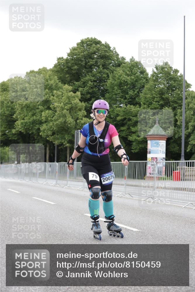 29.06.2025 - hella hamburg halbmarathon Jannik Wohlers http://msf.ph/oto/8150459 29.06.2025 09:17:33 Lombardsbrücke  meine-sportfotos.de