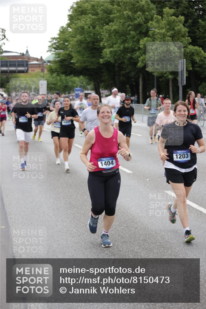 29.06.2025 - hella hamburg halbmarathon Jannik Wohlers http://msf.ph/oto/8150473 29.06.2025 10:50:44 Lombardsbrücke 1203, 1208, 1404, 1478, 2202, 2358, 2380, 2859, 3934, 4156, 4652, 4713, 4920, 5286, 5289, 5530, 7012, 7770, 7771, 7825, 8410, 9166, 9167, 10552, 11052, 11252, 11608, 11609, 11971, 12301, 13522, 14127, 14152, 15250, 15464, 16427, 16633, 16727, 16729, 16928, 17079, 17295, 19098 meine-sportfotos.de