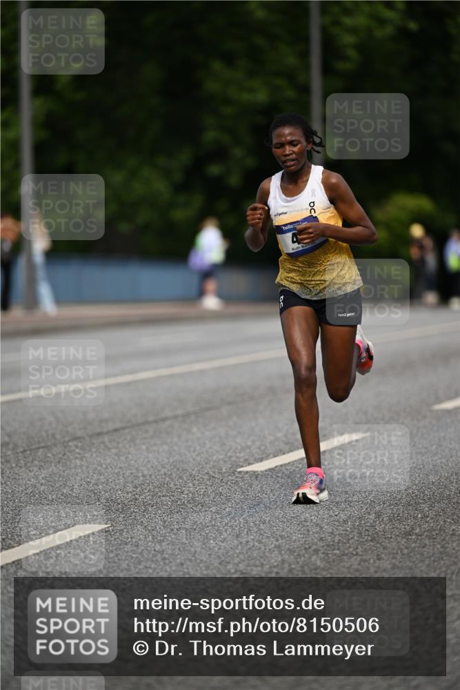 29.06.2025 - hella hamburg halbmarathon Dr. Thomas Lammeyer http://msf.ph/oto/8150506 29.06.2025 09:38:27 Kennedybrücke 28, 39, 47 meine-sportfotos.de