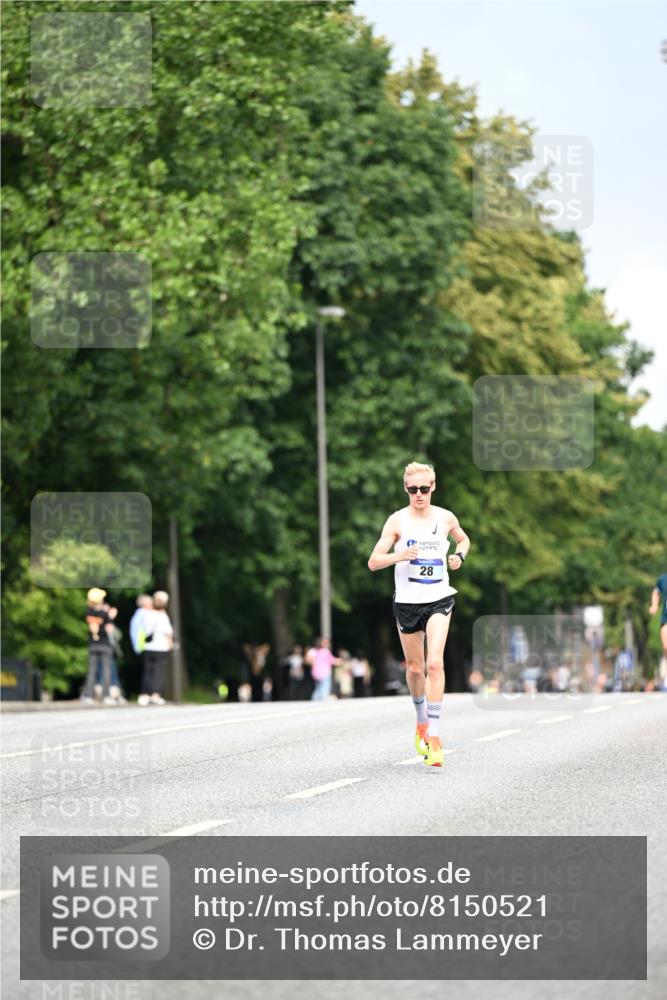 29.06.2025 - hella hamburg halbmarathon Dr. Thomas Lammeyer http://msf.ph/oto/8150521 29.06.2025 09:38:36 Kennedybrücke 28, 47 meine-sportfotos.de