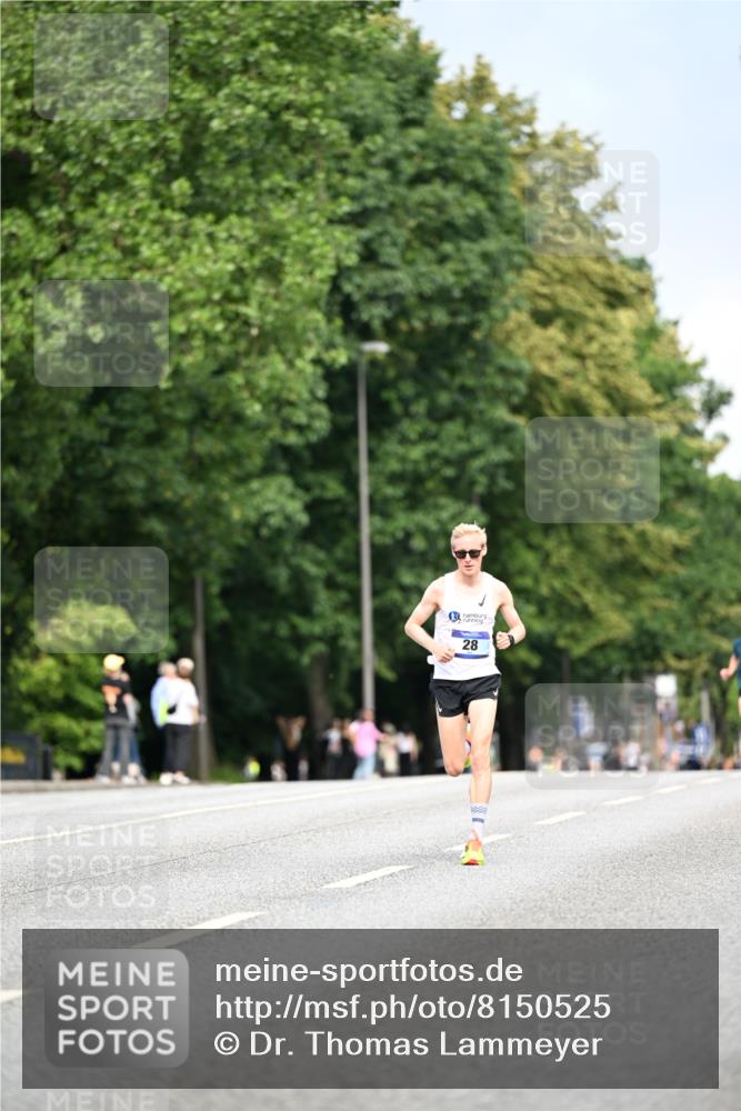 29.06.2025 - hella hamburg halbmarathon Dr. Thomas Lammeyer http://msf.ph/oto/8150525 29.06.2025 09:38:36 Kennedybrücke 28, 47 meine-sportfotos.de