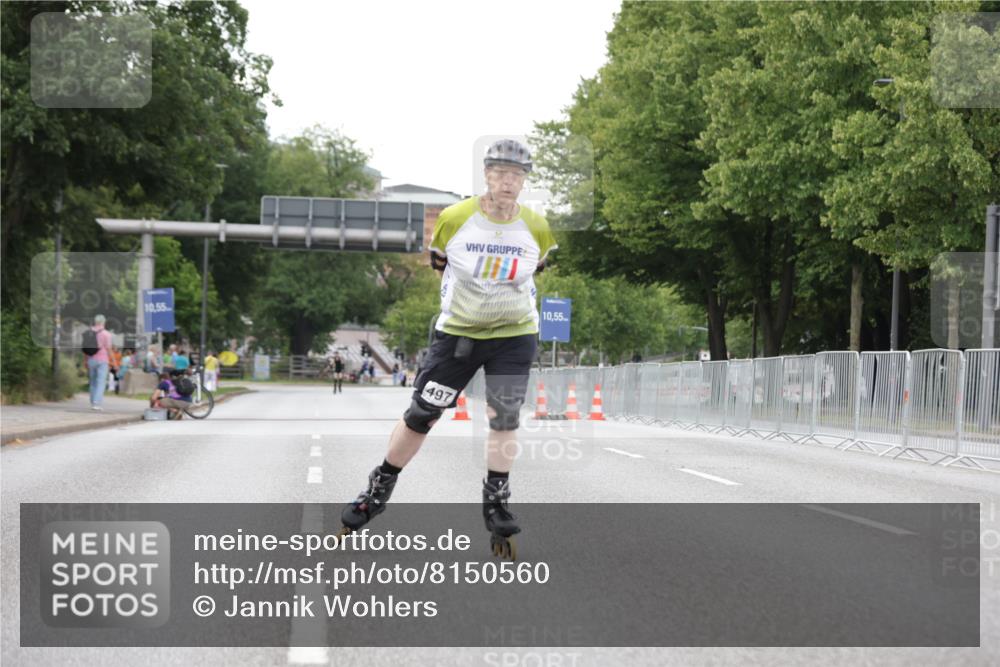 29.06.2025 - hella hamburg halbmarathon Jannik Wohlers http://msf.ph/oto/8150560 29.06.2025 09:17:39 Lombardsbrücke  meine-sportfotos.de