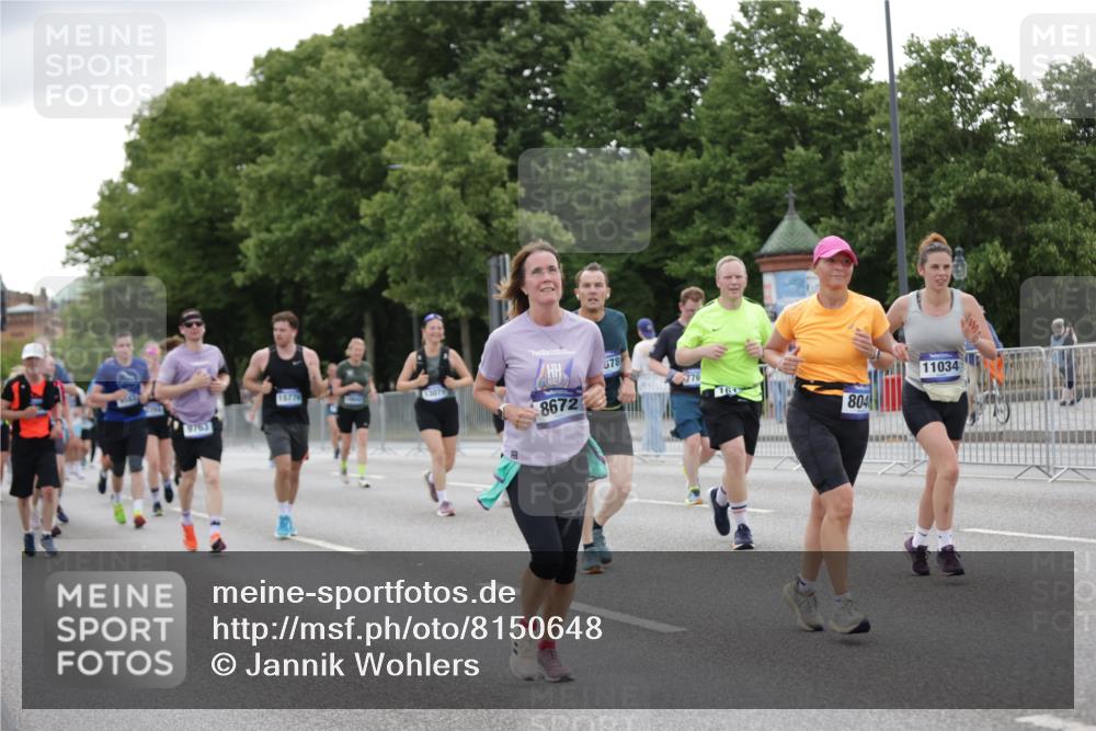 29.06.2025 - hella hamburg halbmarathon Jannik Wohlers http://msf.ph/oto/8150648 29.06.2025 10:50:59 Lombardsbrücke 1617, 1997, 2202, 2308, 2380, 2484, 2485, 4156, 4652, 4713, 4808, 4878, 4920, 5357, 5394, 6091, 6945, 6961, 7769, 7841, 7871, 7992, 8040, 8410, 8672, 9166, 9167, 9582, 9583, 9763, 11034, 11268, 11575, 11608, 11609, 11913, 13079, 13598, 13710, 15092, 15776, 16258, 16427, 16633, 16642, 16678, 16807, 16928, 17079, 19106 meine-sportfotos.de