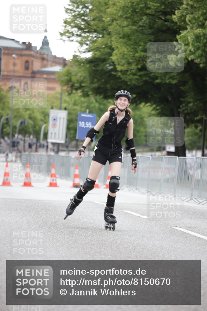 29.06.2025 - hella hamburg halbmarathon Jannik Wohlers http://msf.ph/oto/8150670 29.06.2025 09:18:04 Lombardsbrücke  meine-sportfotos.de