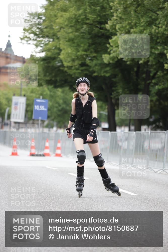 29.06.2025 - hella hamburg halbmarathon Jannik Wohlers http://msf.ph/oto/8150687 29.06.2025 09:18:05 Lombardsbrücke  meine-sportfotos.de