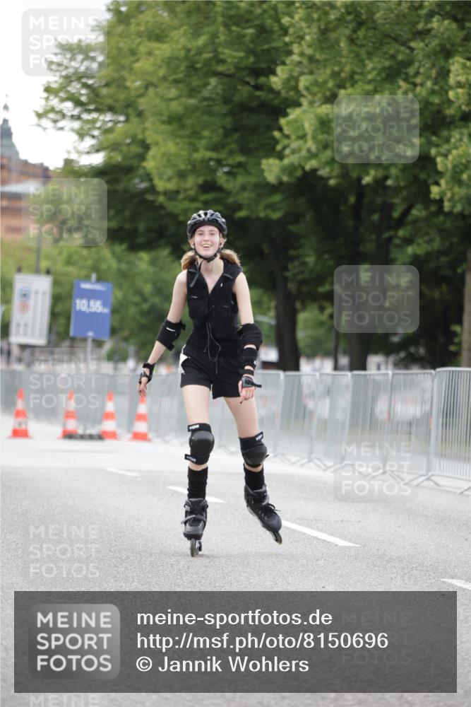 29.06.2025 - hella hamburg halbmarathon Jannik Wohlers http://msf.ph/oto/8150696 29.06.2025 09:18:05 Lombardsbrücke  meine-sportfotos.de