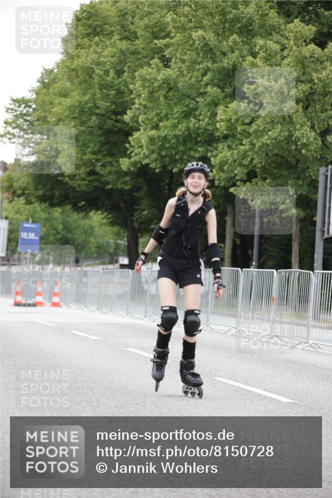 29.06.2025 - hella hamburg halbmarathon Jannik Wohlers http://msf.ph/oto/8150728 29.06.2025 09:18:06 Lombardsbrücke  meine-sportfotos.de