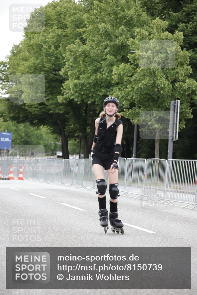 29.06.2025 - hella hamburg halbmarathon Jannik Wohlers http://msf.ph/oto/8150739 29.06.2025 09:18:06 Lombardsbrücke  meine-sportfotos.de