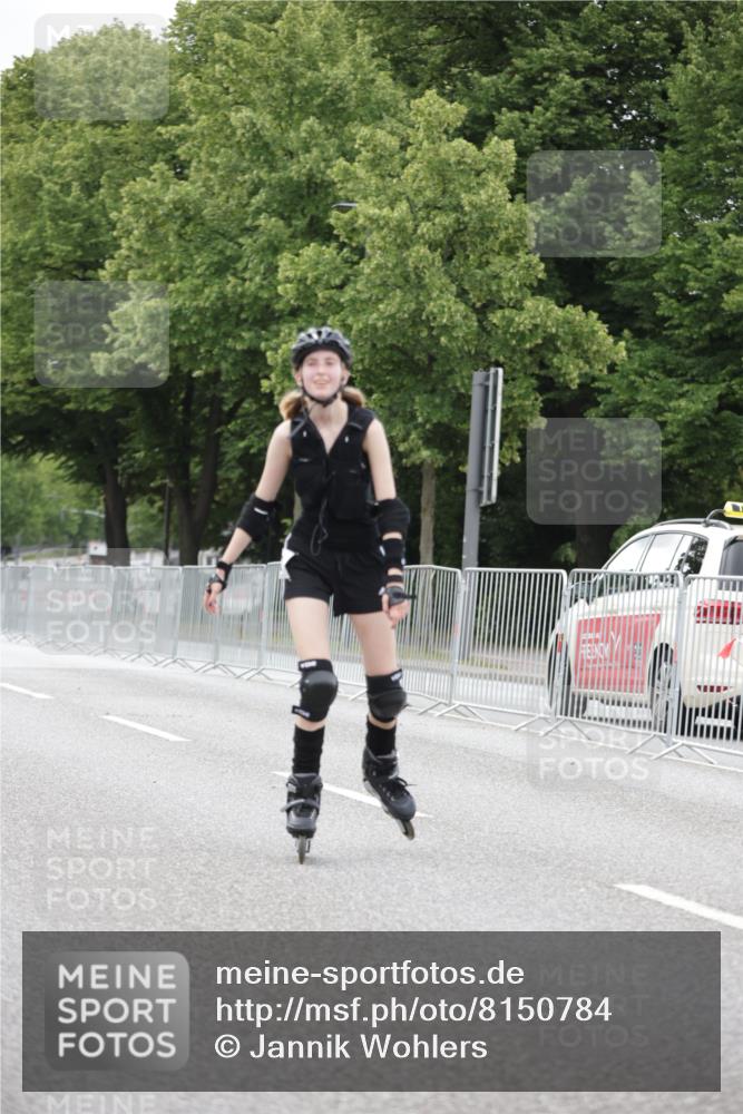 29.06.2025 - hella hamburg halbmarathon Jannik Wohlers http://msf.ph/oto/8150784 29.06.2025 09:18:07 Lombardsbrücke  meine-sportfotos.de
