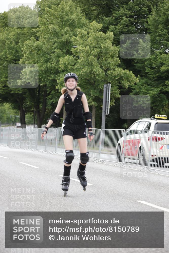 29.06.2025 - hella hamburg halbmarathon Jannik Wohlers http://msf.ph/oto/8150789 29.06.2025 09:18:07 Lombardsbrücke  meine-sportfotos.de