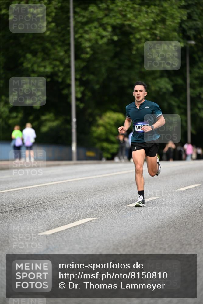 29.06.2025 - hella hamburg halbmarathon Dr. Thomas Lammeyer http://msf.ph/oto/8150810 29.06.2025 09:38:45 Kennedybrücke 28, 42 meine-sportfotos.de
