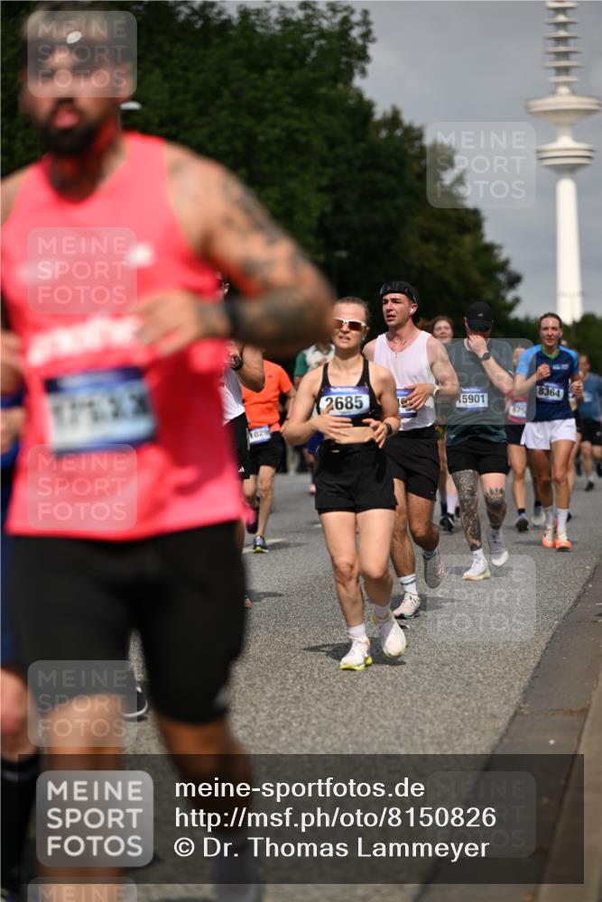 29.06.2025 - hella hamburg halbmarathon Dr. Thomas Lammeyer http://msf.ph/oto/8150826 29.06.2025 10:06:48 Kennedybrücke 1254, 1414, 2142, 2685, 2780, 2819, 3225, 3780, 3919, 5742, 6166, 6208, 6295, 6708, 6752, 6815, 6997, 7049, 7323, 7869, 8003, 8364, 8481, 8483, 8662, 8749, 9006, 10295, 10539, 11191, 11250 meine-sportfotos.de
