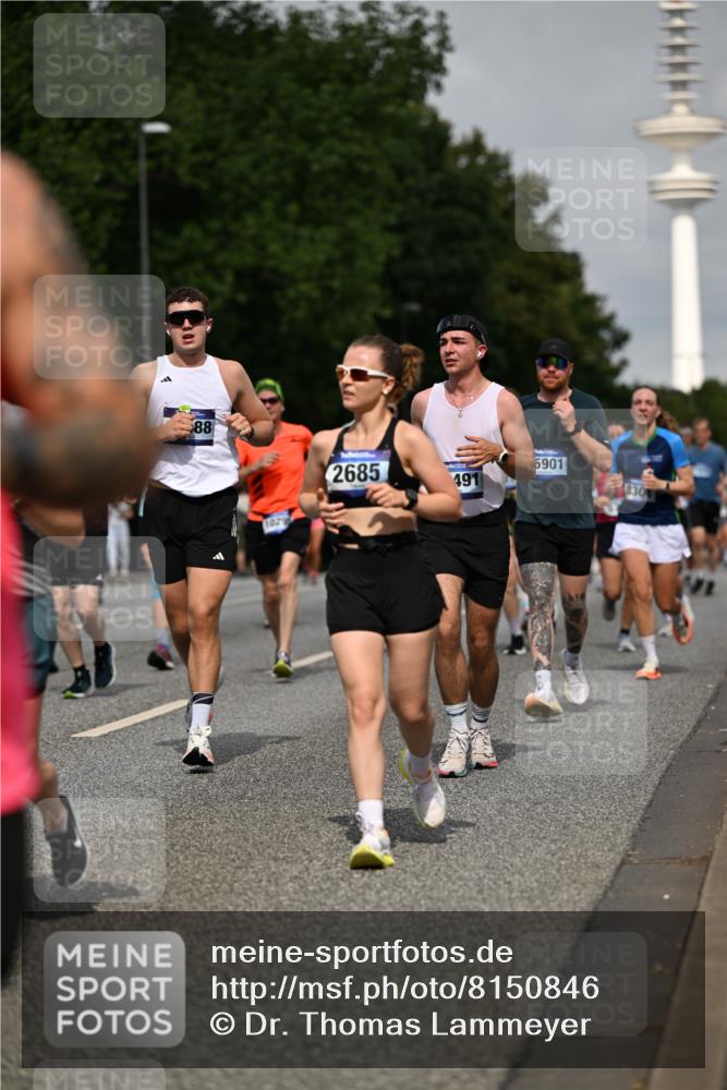 29.06.2025 - hella hamburg halbmarathon Dr. Thomas Lammeyer http://msf.ph/oto/8150846 29.06.2025 10:06:48 Kennedybrücke 1254, 1414, 2142, 2685, 2780, 2819, 3225, 3780, 3919, 5742, 6166, 6208, 6295, 6708, 6752, 6815, 6997, 7049, 7323, 7869, 8003, 8364, 8481, 8483, 8662, 8749, 9006, 10295, 10539, 11191, 11250 meine-sportfotos.de