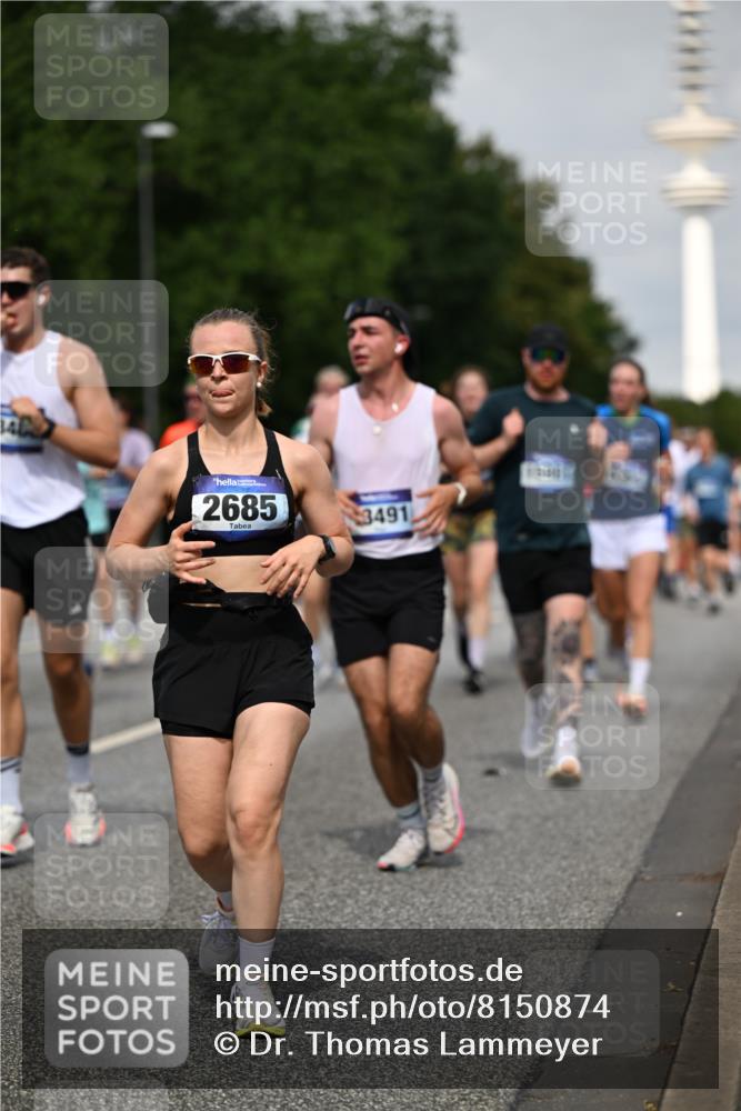 29.06.2025 - hella hamburg halbmarathon Dr. Thomas Lammeyer http://msf.ph/oto/8150874 29.06.2025 10:06:49 Kennedybrücke 1414, 2142, 2685, 2712, 2780, 2819, 3225, 3780, 3919, 5742, 6166, 6208, 6295, 6708, 6752, 6815, 6997, 7049, 7323, 7869, 8003, 8364, 8481, 8483, 8662, 8749, 9006, 10295, 10539, 11191, 11250 meine-sportfotos.de