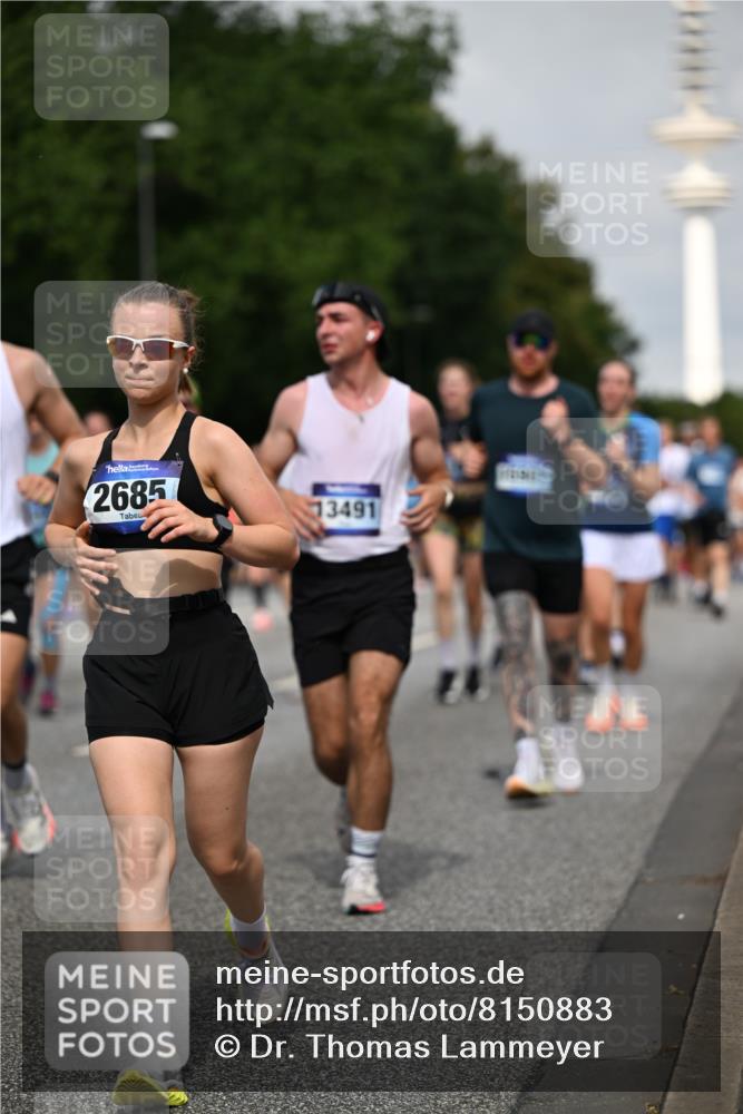 29.06.2025 - hella hamburg halbmarathon Dr. Thomas Lammeyer http://msf.ph/oto/8150883 29.06.2025 10:06:50 Kennedybrücke 1414, 2142, 2685, 2712, 2780, 2819, 3225, 3919, 5742, 6166, 6208, 6295, 6752, 6815, 6997, 7323, 7869, 8003, 8364, 8481, 8483, 8624, 8662, 8749, 9006, 10295, 10539, 11191, 11250 meine-sportfotos.de
