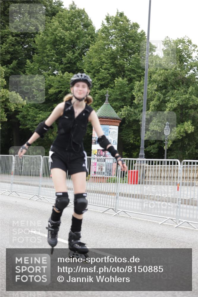 29.06.2025 - hella hamburg halbmarathon Jannik Wohlers http://msf.ph/oto/8150885 29.06.2025 09:18:08 Lombardsbrücke  meine-sportfotos.de