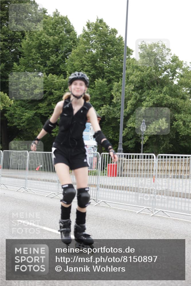 29.06.2025 - hella hamburg halbmarathon Jannik Wohlers http://msf.ph/oto/8150897 29.06.2025 09:18:08 Lombardsbrücke  meine-sportfotos.de