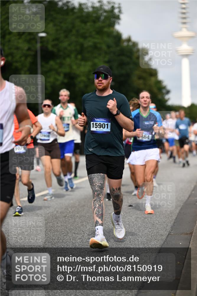 29.06.2025 - hella hamburg halbmarathon Dr. Thomas Lammeyer http://msf.ph/oto/8150919 29.06.2025 10:06:51 Kennedybrücke 1414, 2142, 2685, 2712, 2780, 2819, 3225, 3919, 6166, 6208, 6295, 6752, 6815, 6997, 7323, 7869, 8003, 8364, 8481, 8483, 8624, 8662, 8749, 9006, 10295, 10539, 11191, 11250 meine-sportfotos.de