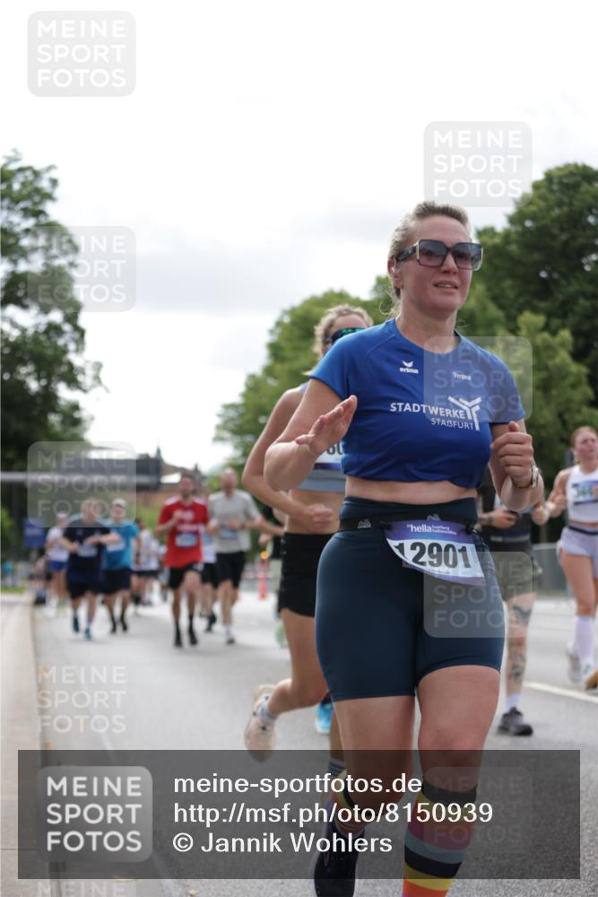 29.06.2025 - hella hamburg halbmarathon Jannik Wohlers http://msf.ph/oto/8150939 29.06.2025 10:14:20 Lombardsbrücke 1071, 1728, 2046, 2601, 2690, 2990, 3020, 3025, 3154, 3454, 3691, 3834, 5191, 5608, 5981, 6935, 7195, 8055, 8147, 8755, 9173, 9556, 9663, 9709, 10391, 10610, 10963, 11643, 12901, 13212, 13366, 13386, 13393, 13673, 13674, 14015, 14452, 14497, 15048, 15700, 16036, 16167, 16287, 16288, 16776, 17296, 17453, 17975, 18015, 18176 meine-sportfotos.de