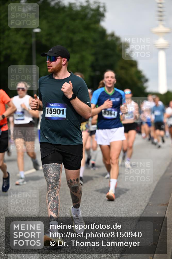 29.06.2025 - hella hamburg halbmarathon Dr. Thomas Lammeyer http://msf.ph/oto/8150940 29.06.2025 10:06:52 Kennedybrücke 1414, 2142, 2685, 2712, 2780, 2819, 3225, 3919, 6166, 6208, 6295, 6752, 6815, 6997, 7323, 7869, 8003, 8364, 8481, 8483, 8624, 8662, 9006, 10128, 10295, 10539, 11191, 11250 meine-sportfotos.de
