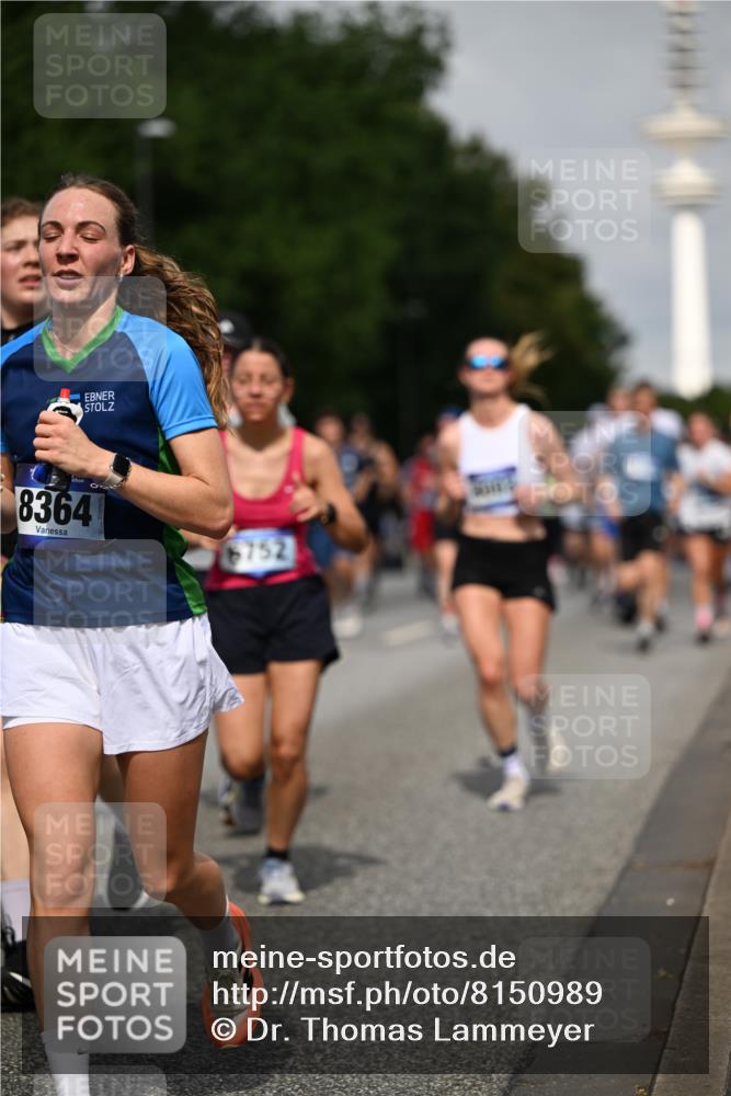 29.06.2025 - hella hamburg halbmarathon Dr. Thomas Lammeyer http://msf.ph/oto/8150989 29.06.2025 10:06:54 Kennedybrücke 1414, 2142, 2685, 2712, 2780, 2819, 3225, 3919, 5734, 6166, 6208, 6295, 6752, 6815, 6997, 7323, 7869, 7888, 8003, 8364, 8481, 8483, 8624, 8662, 9006, 10128, 10295, 10539, 11191, 11250 meine-sportfotos.de