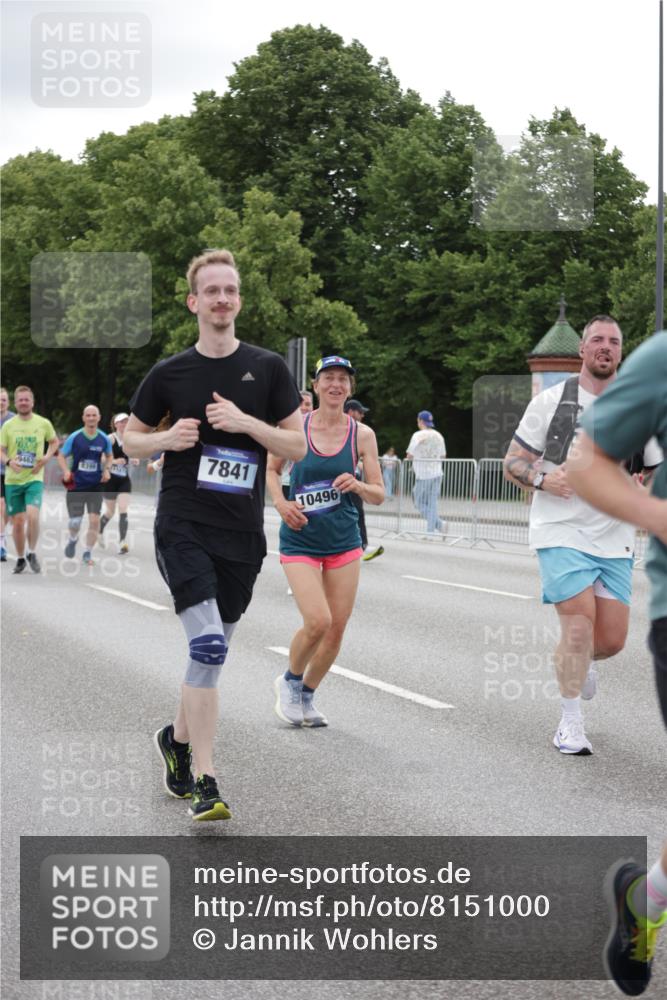 29.06.2025 - hella hamburg halbmarathon Jannik Wohlers http://msf.ph/oto/8151000 29.06.2025 10:51:12 Lombardsbrücke 1997, 2308, 2484, 2485, 2593, 2736, 2778, 3240, 3991, 4748, 4808, 4878, 5291, 5394, 5716, 5717, 6007, 6091, 6885, 6945, 6947, 6954, 7769, 7841, 7871, 7992, 8125, 8399, 9340, 9462, 9582, 9583, 9763, 10496, 10521, 10830, 11268, 11575, 11875, 11913, 12766, 13079, 13598, 13710, 13769, 15092, 15776, 16595, 16642, 16807, 17641, 19106 meine-sportfotos.de