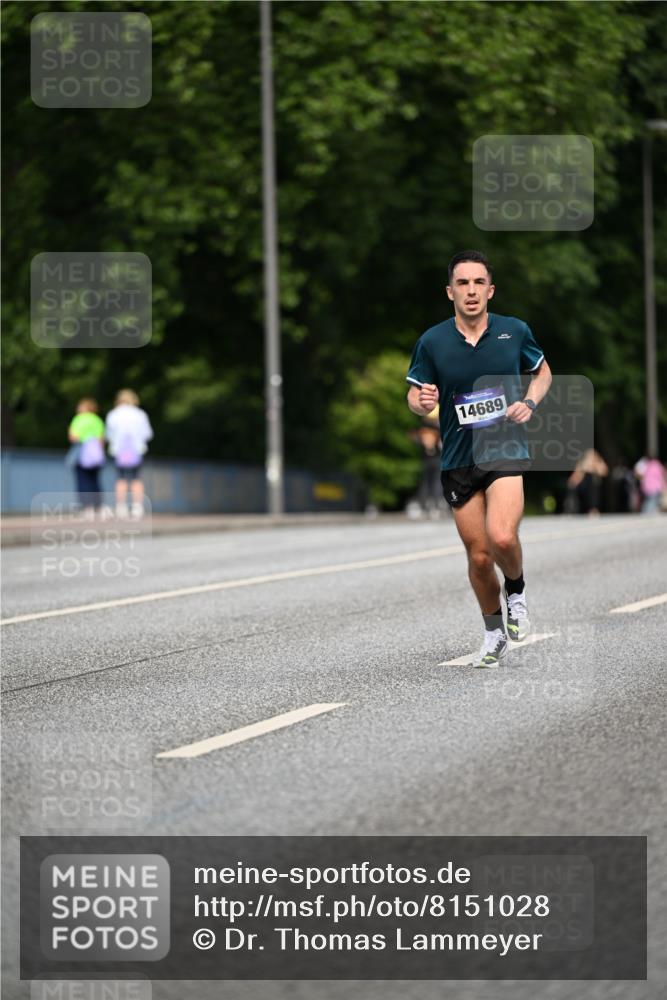29.06.2025 - hella hamburg halbmarathon Dr. Thomas Lammeyer http://msf.ph/oto/8151028 29.06.2025 09:38:45 Kennedybrücke 28, 42 meine-sportfotos.de