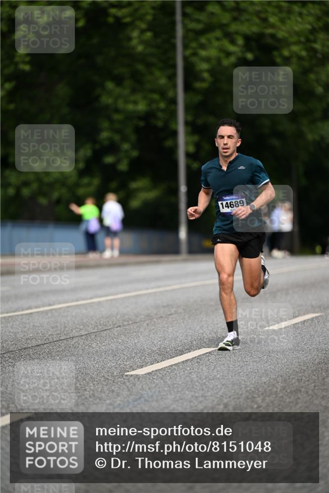 29.06.2025 - hella hamburg halbmarathon Dr. Thomas Lammeyer http://msf.ph/oto/8151048 29.06.2025 09:38:46 Kennedybrücke 28, 42 meine-sportfotos.de