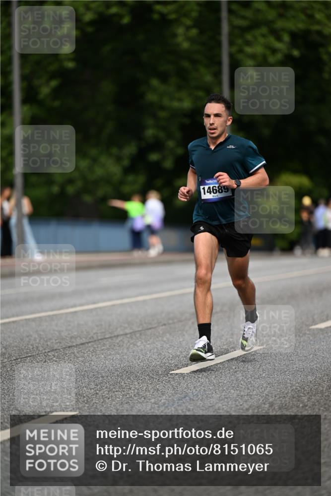 29.06.2025 - hella hamburg halbmarathon Dr. Thomas Lammeyer http://msf.ph/oto/8151065 29.06.2025 09:38:46 Kennedybrücke 28, 42 meine-sportfotos.de