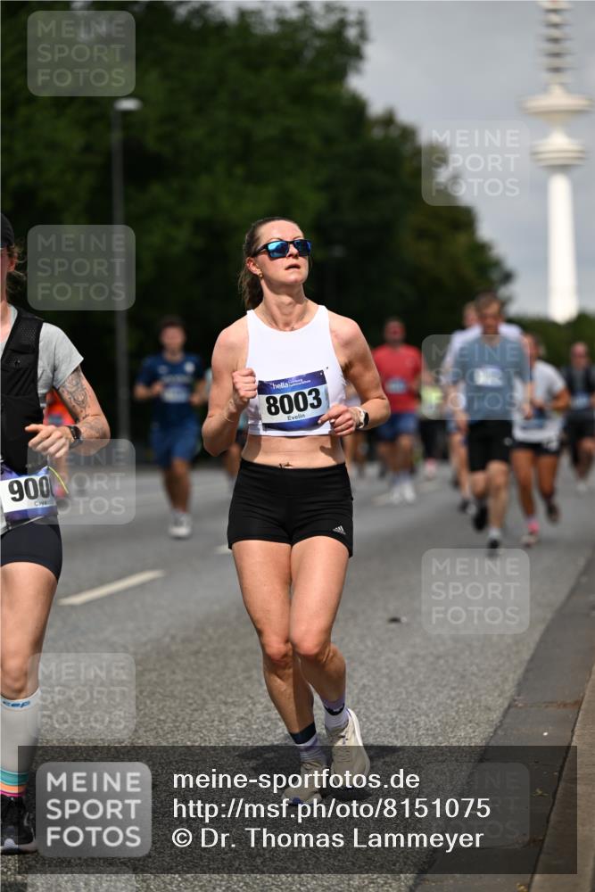 29.06.2025 - hella hamburg halbmarathon Dr. Thomas Lammeyer http://msf.ph/oto/8151075 29.06.2025 10:06:55 Kennedybrücke 1414, 2142, 2685, 2712, 2780, 2819, 3225, 3919, 5734, 6166, 6208, 6295, 6752, 6815, 6997, 7323, 7869, 7888, 8003, 8364, 8481, 8483, 8624, 8662, 9006, 10128, 10295, 10539, 11191, 11250 meine-sportfotos.de