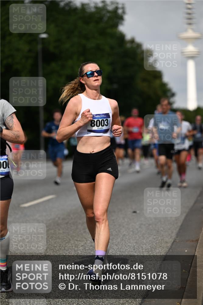 29.06.2025 - hella hamburg halbmarathon Dr. Thomas Lammeyer http://msf.ph/oto/8151078 29.06.2025 10:06:55 Kennedybrücke 1414, 2142, 2685, 2712, 2780, 2819, 3225, 3919, 5734, 6166, 6208, 6295, 6752, 6815, 6997, 7323, 7869, 7888, 8003, 8364, 8481, 8483, 8624, 8662, 9006, 10128, 10295, 10539, 11191, 11250 meine-sportfotos.de