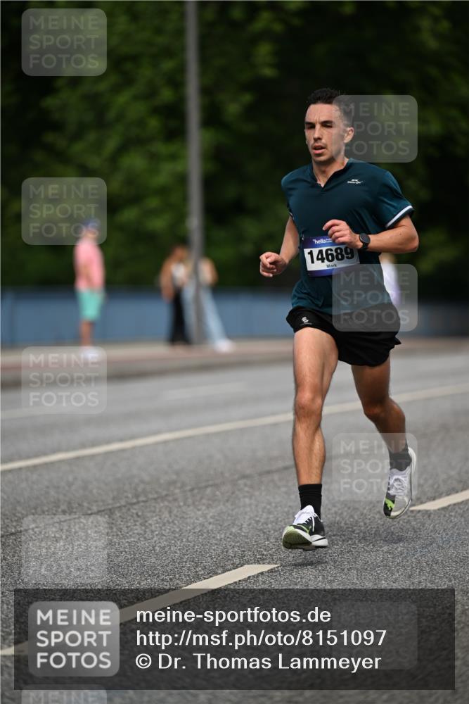 29.06.2025 - hella hamburg halbmarathon Dr. Thomas Lammeyer http://msf.ph/oto/8151097 29.06.2025 09:38:47 Kennedybrücke 28, 42 meine-sportfotos.de
