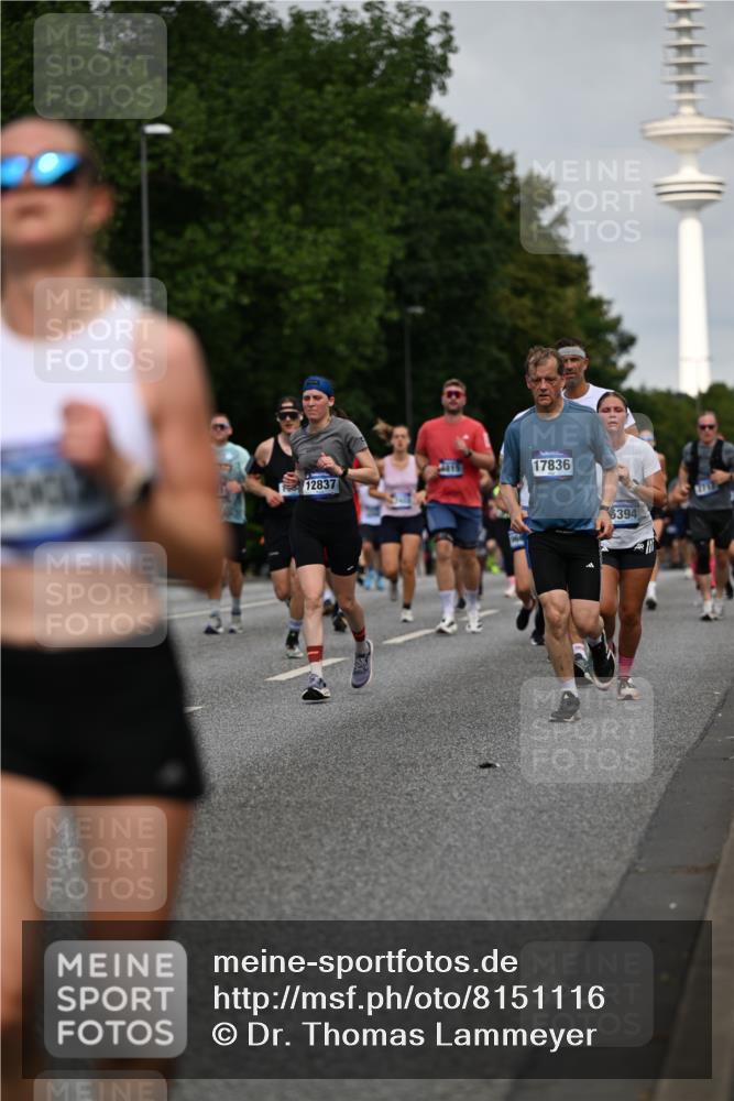29.06.2025 - hella hamburg halbmarathon Dr. Thomas Lammeyer http://msf.ph/oto/8151116 29.06.2025 10:06:56 Kennedybrücke 1414, 2142, 2685, 2712, 2780, 2819, 3225, 3919, 5734, 6166, 6208, 6295, 6752, 6815, 6997, 7323, 7869, 7888, 8003, 8364, 8481, 8483, 8624, 8662, 9006, 10128, 10295, 11191, 11250 meine-sportfotos.de