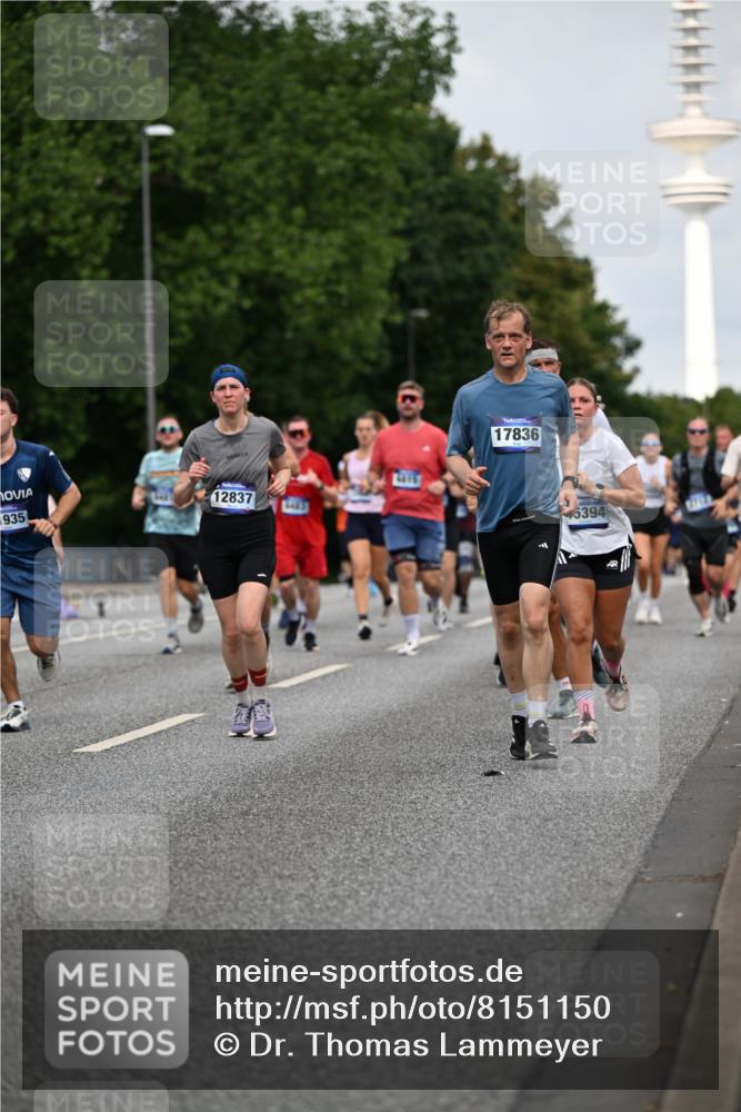 29.06.2025 - hella hamburg halbmarathon Dr. Thomas Lammeyer http://msf.ph/oto/8151150 29.06.2025 10:06:57 Kennedybrücke 1414, 2142, 2685, 2712, 2780, 2819, 3225, 3919, 4204, 5734, 6208, 6295, 6752, 6815, 6997, 7323, 7869, 7888, 8003, 8364, 8481, 8483, 8624, 9006, 10128, 10295, 11191, 11250 meine-sportfotos.de