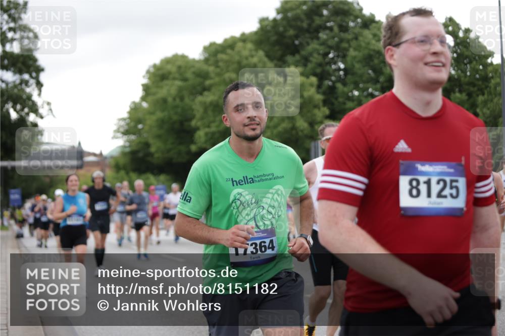 29.06.2025 - hella hamburg halbmarathon Jannik Wohlers http://msf.ph/oto/8151182 29.06.2025 10:51:29 Lombardsbrücke 1418, 3038, 3240, 3991, 4598, 4606, 5062, 5534, 6604, 6947, 7682, 8621, 9220, 9460, 9590, 9594, 9673, 9730, 10521, 10533, 10673, 10693, 10830, 11101, 11875, 12065, 13151, 13152, 14720, 14937, 14959, 15128, 16015, 17253, 17277, 17364, 17429, 17902, 18615, 18780, 18975 meine-sportfotos.de