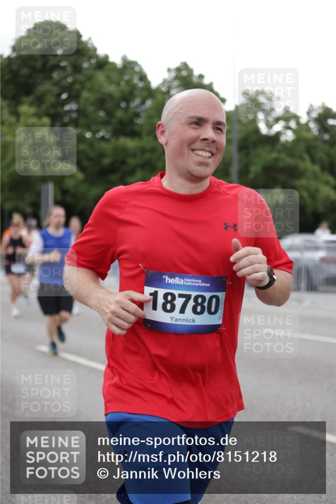29.06.2025 - hella hamburg halbmarathon Jannik Wohlers http://msf.ph/oto/8151218 29.06.2025 10:51:31 Lombardsbrücke 1418, 1978, 3038, 4598, 4606, 5062, 5534, 6604, 6947, 7682, 8250, 8251, 8621, 9220, 9460, 9590, 9594, 9673, 9730, 10521, 10533, 10673, 10693, 10830, 11101, 11375, 12065, 12510, 12969, 13151, 13152, 14720, 14937, 14959, 15128, 16015, 17253, 17277, 17364, 17429, 17902, 18078, 18615, 18780, 18975 meine-sportfotos.de