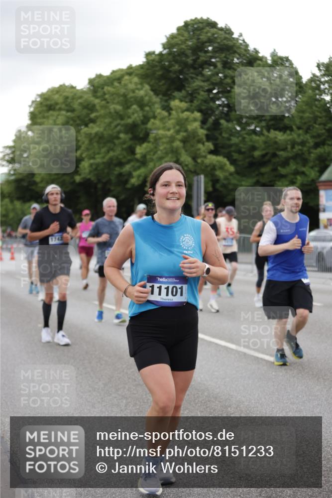 29.06.2025 - hella hamburg halbmarathon Jannik Wohlers http://msf.ph/oto/8151233 29.06.2025 10:51:32 Lombardsbrücke 1418, 1978, 3038, 4598, 4606, 5062, 5534, 6456, 6604, 6947, 7682, 8250, 8251, 8621, 9220, 9460, 9590, 9594, 9673, 9730, 10533, 10673, 10693, 10830, 11101, 11375, 12065, 12510, 12969, 13151, 13152, 14720, 14937, 14959, 15128, 16015, 16234, 17253, 17277, 17364, 17429, 17902, 18078, 18615, 18780, 18975 meine-sportfotos.de