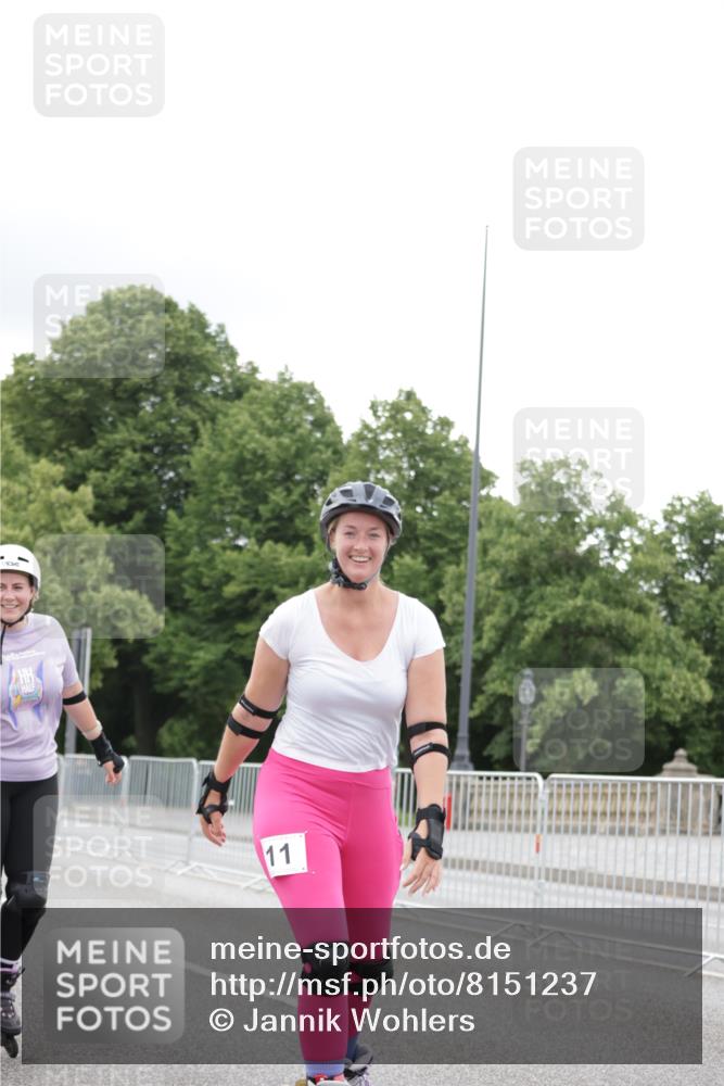 29.06.2025 - hella hamburg halbmarathon Jannik Wohlers http://msf.ph/oto/8151237 29.06.2025 09:18:44 Lombardsbrücke  meine-sportfotos.de