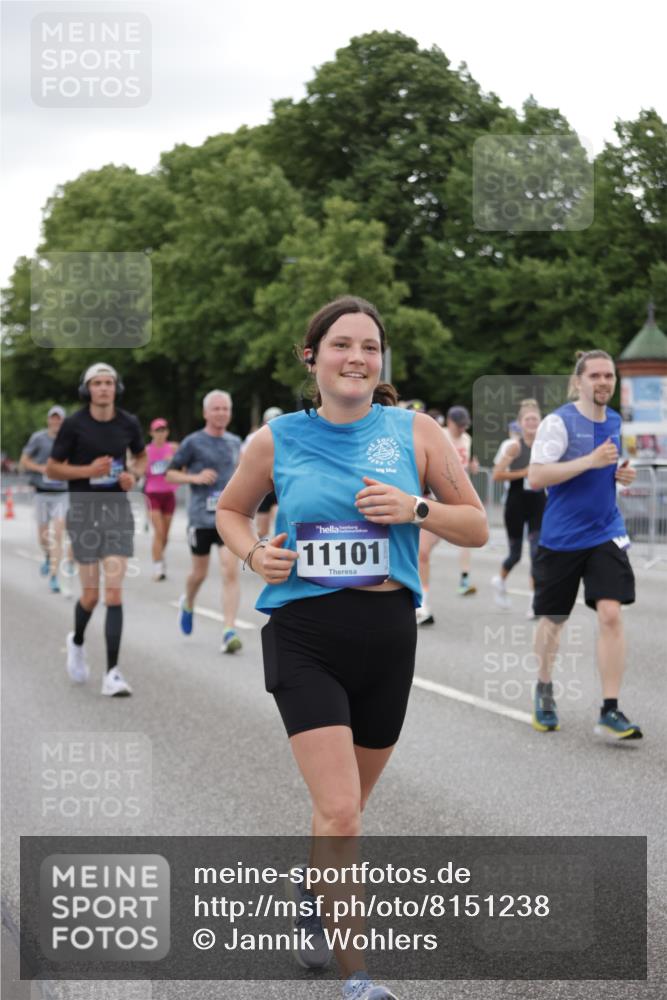 29.06.2025 - hella hamburg halbmarathon Jannik Wohlers http://msf.ph/oto/8151238 29.06.2025 10:51:32 Lombardsbrücke 1418, 1978, 3038, 4598, 4606, 5062, 5534, 6456, 6604, 6947, 7682, 8250, 8251, 8621, 9220, 9460, 9590, 9594, 9673, 9730, 10533, 10673, 10693, 10830, 11101, 11375, 12065, 12510, 12969, 13151, 13152, 14720, 14937, 14959, 15128, 16015, 16234, 17253, 17277, 17364, 17429, 17902, 18078, 18615, 18780, 18975 meine-sportfotos.de